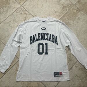 Balenciaga Basketball Series Oversized Long Sleeve Unisex
Size L